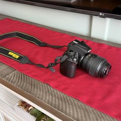 Nikon D5000 Digital Camera