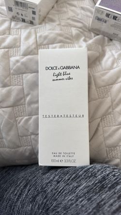 Brand new sealed perfume AUTHENTIC