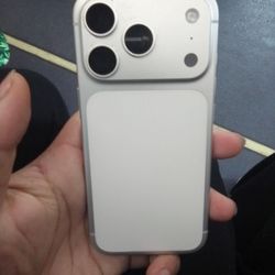 I Phone 17 Pro With Magnetic Charger And Case