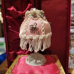 Victorian Miniature Lamp Metal and Fabric Pink 4.5" Ornament Xmas B3 