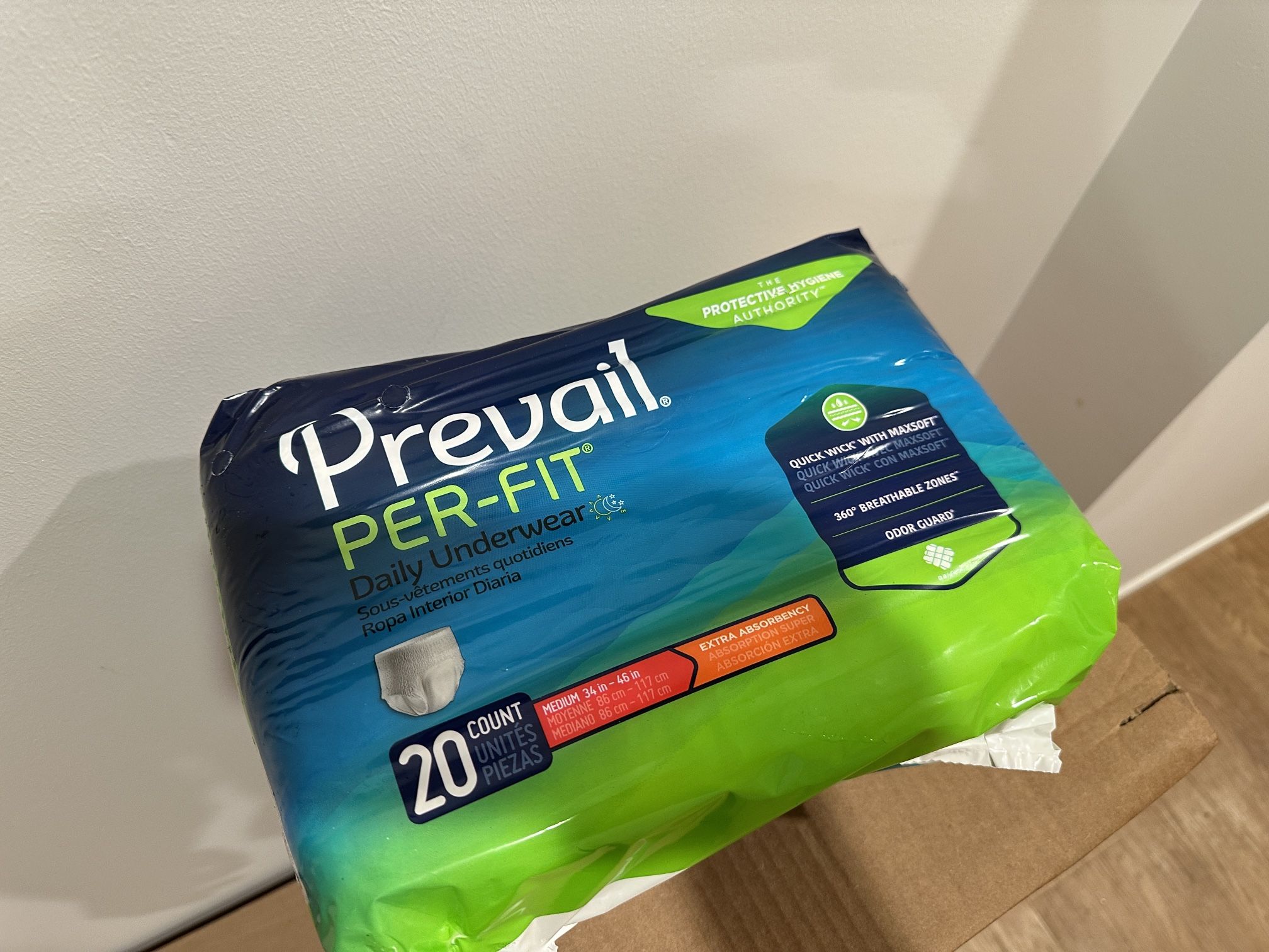 Prevail Adult Underwear - M