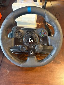Logiteach g920 gaming steering wheel