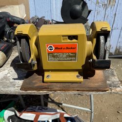 Bench grinder