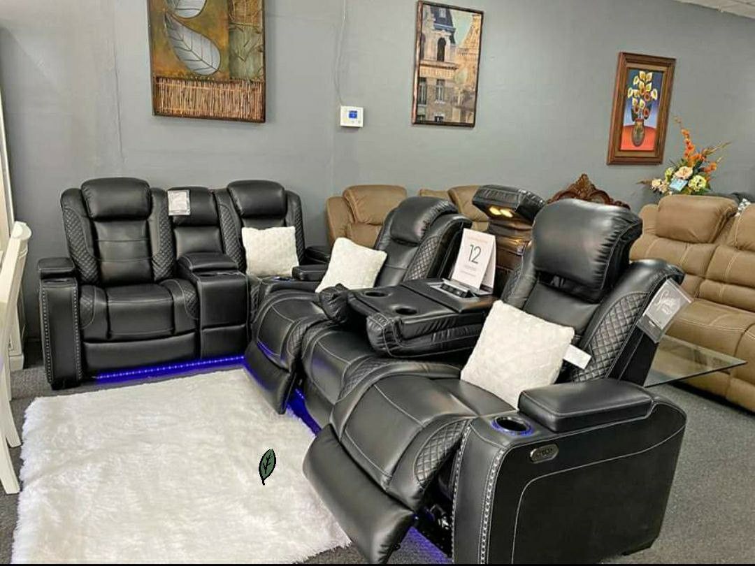 💥$40 Down Payment ➡️Party Time Power Reclining Set