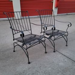 2 Patio Chairs