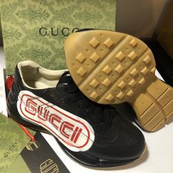 Rhyton Sega Sneakers.       42,45,46,