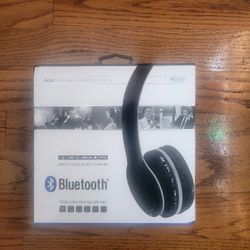 Brand New Bluetooth  Stereo Headphones W Mic