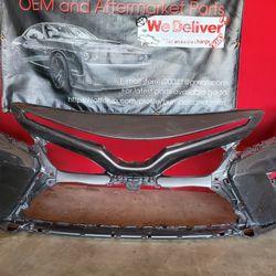 2018 - 2020 Toyota Camry Front Bumper Cover Oem 