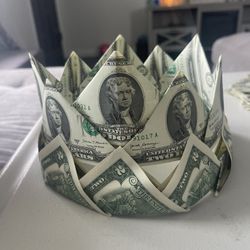 Money Crown
