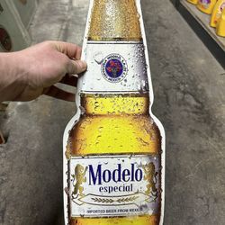 Modelo Aluminum Beer Sign