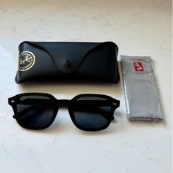 Ray-Ban RB4458D Unisex Black Sunglasses – NEW / Perfect Condition