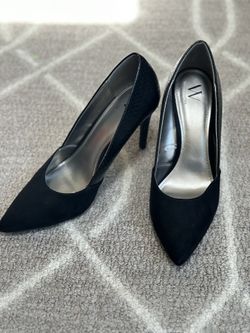 Brand New Black High Heel 
