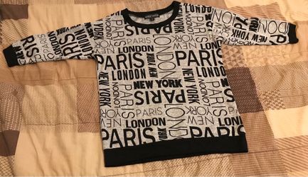 Almost Famous City Print Graphic Sweatshirt