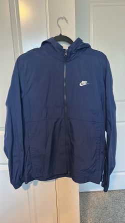 Men’s Medium Nike rainjacket