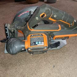7.1/4" RIDGID  18 Volt CIRCULAR SAW