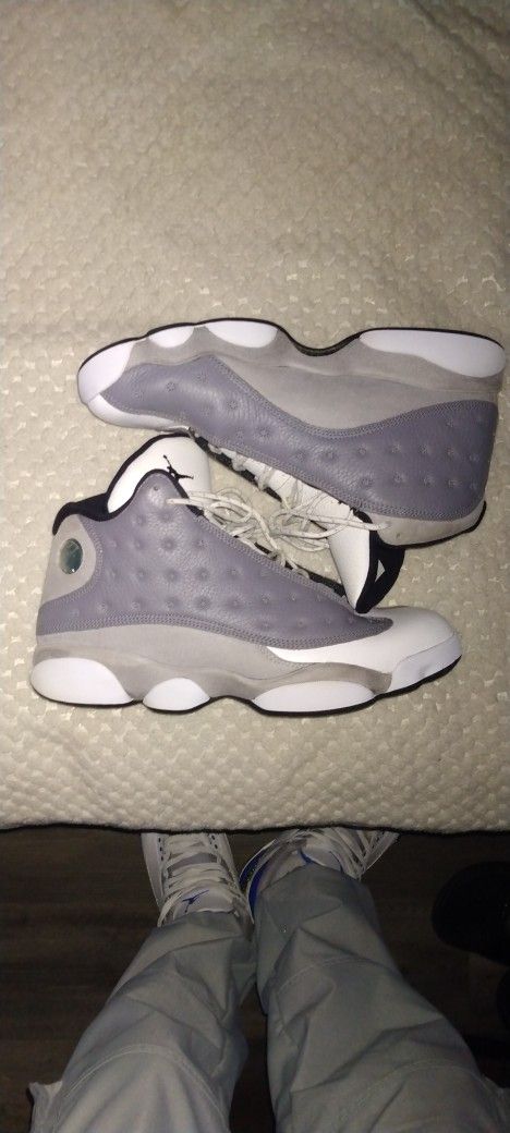 Jordan 13 "Atmosphere Grey"