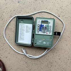 Orbit Automatic Sprinkler Control, Irrigation control 4 Zones - Like New
