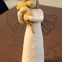 Willow Tree Angel of Friendship Figurine Susan Lordi Resin Metal Angel with Dog
