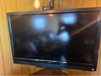 Vizio 42in TV