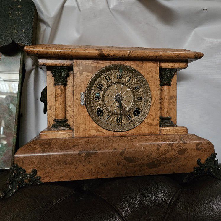Mantel Clock By Seth Thomas 