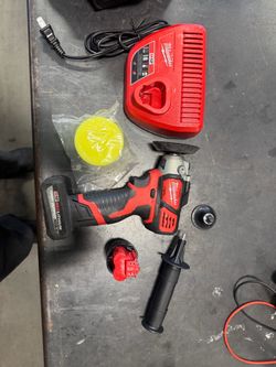 Milwaukee polisher/sander