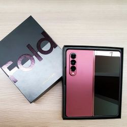 SAMSUNG GALAXY Z FOLD 4 5G UNLOCKED.  FREE SMARTWACH/ HEADPHONES. PAY $1 TODAY  REST IN  PAYMENTS.  NO  CREDIT NEEDED  FINANCING  
