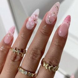 Press Ons + Manicure Kit & Glue