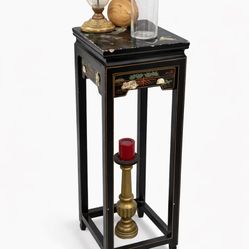 Asian Culture Two Tables Two Portraits Set