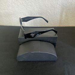 PradaSunglasses