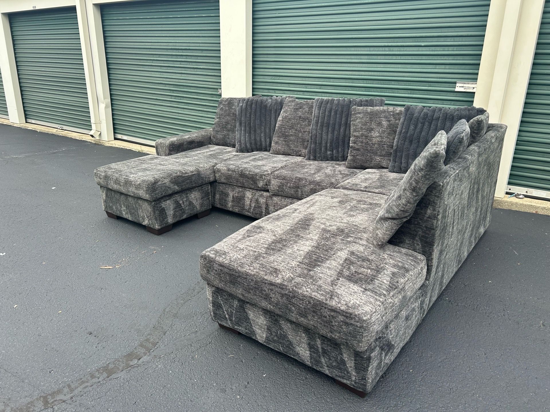 Sectional couch cash only