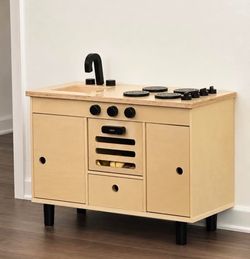 Lalo play kitchen