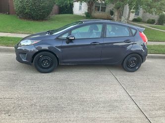 2012 Ford Fiesta