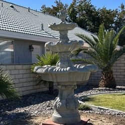 New Fountain Made Out Of Cement Perfect Gift 