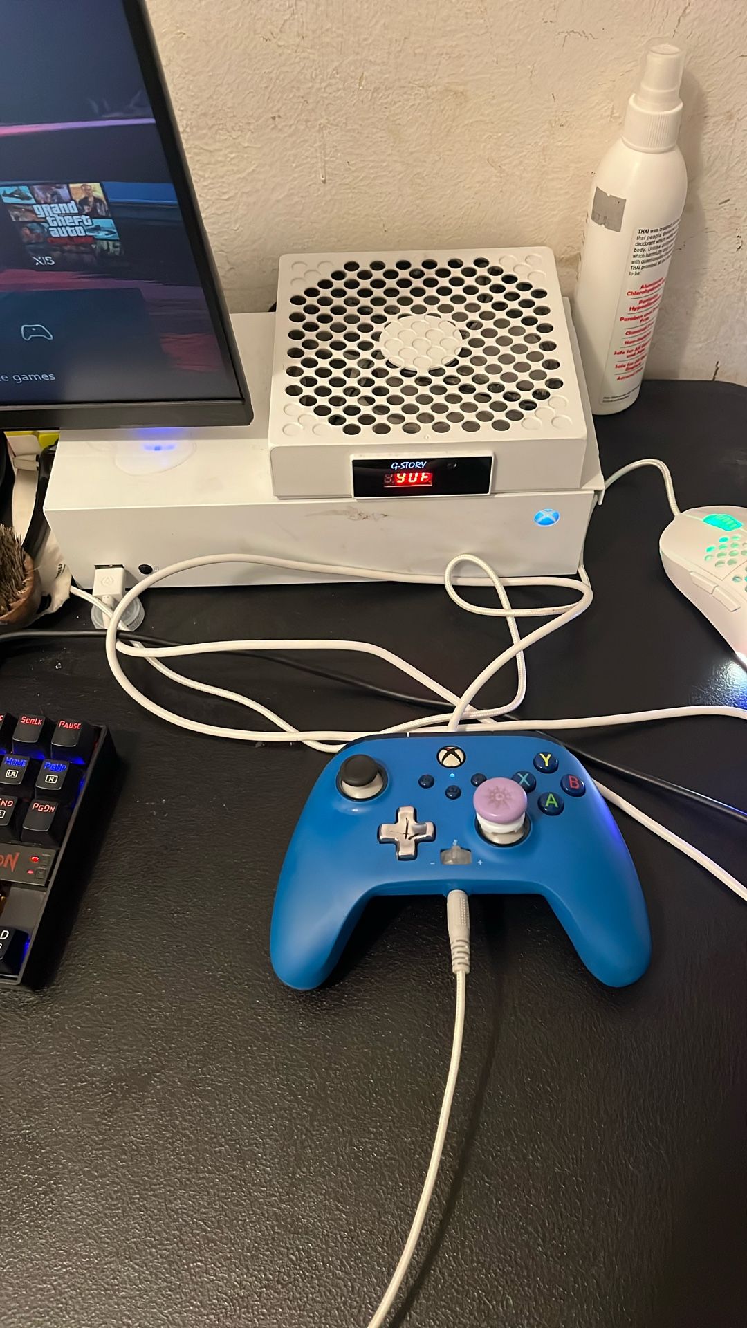 Xbox Series S With Cooling Fan & Controller With Control Freek & Paddles