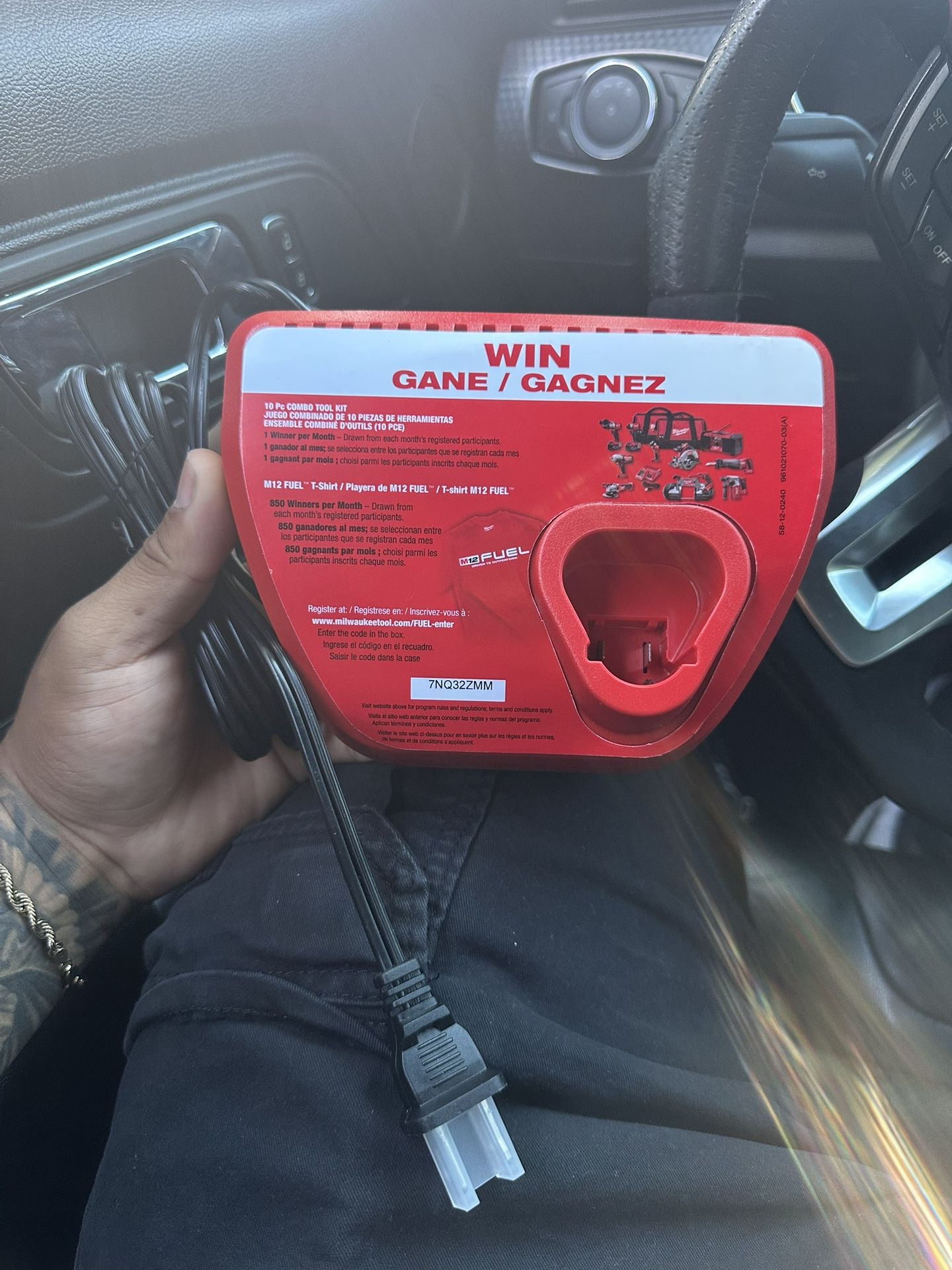 Milwaukee M12 Charger