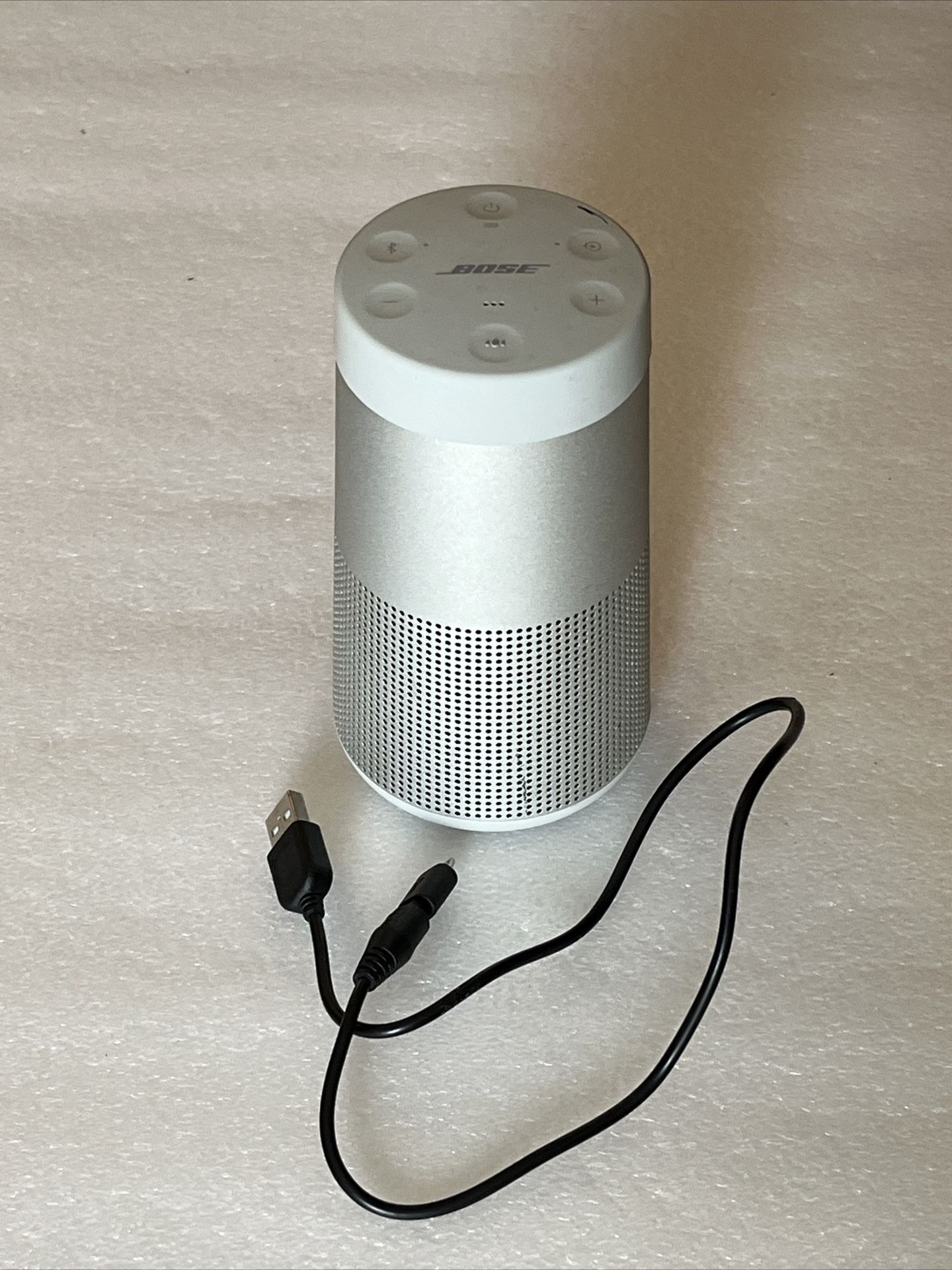 Bose SoundLink Revolve - Portable Bluetooth Speaker - Silver