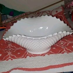 Milk Glass Bowl 