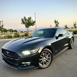 2015 Ford Mustang