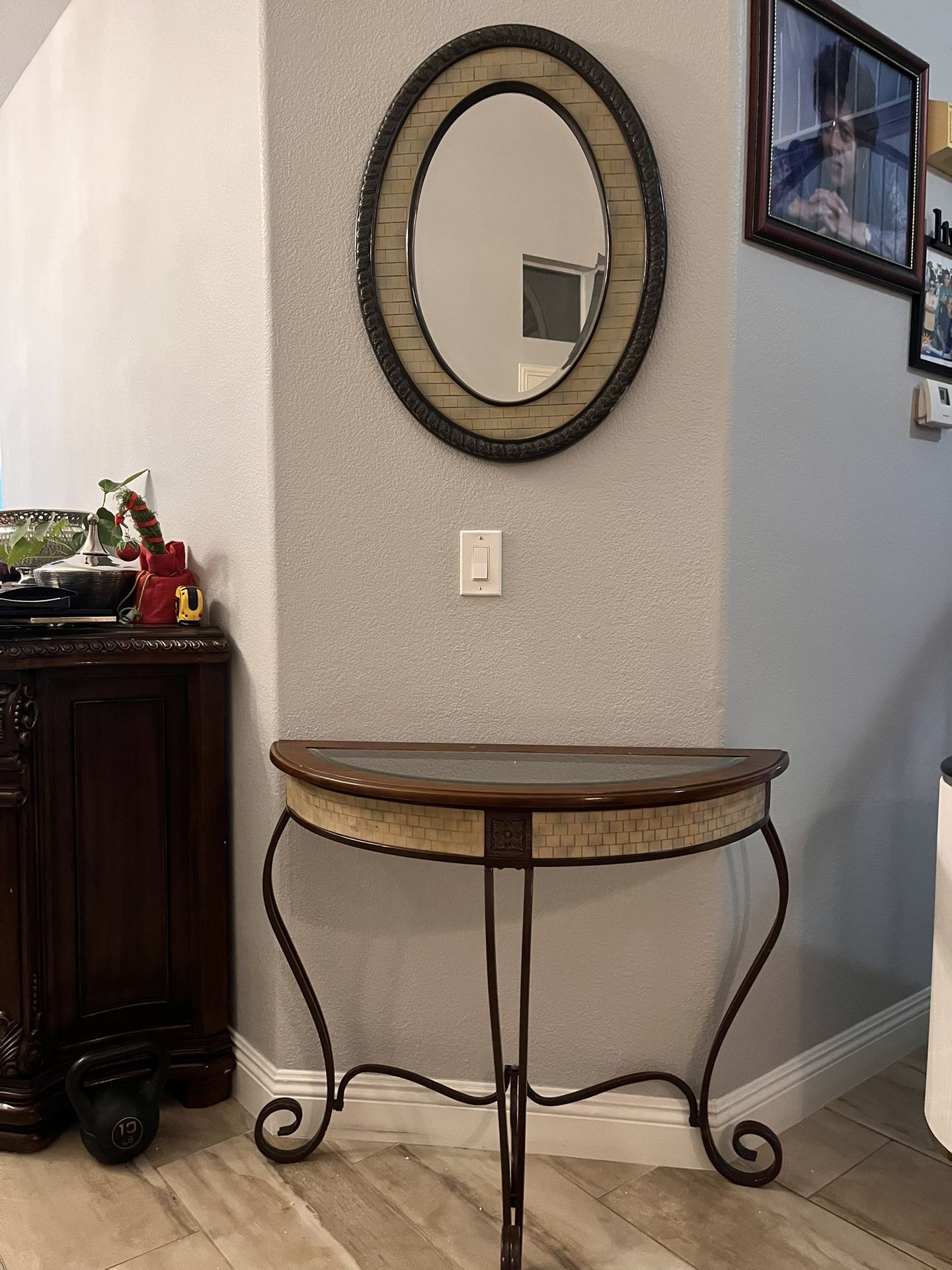 Corner Table With Mirror