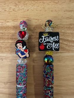 Disney’s 2 Piece “Snow White & Fairest” Beaded Gift Pen Set