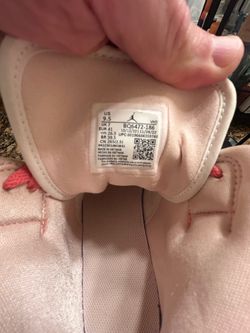 Air Jordan 1 Mid “Digital Pink” (Women’s)-size 9.5