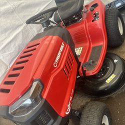 Lawnmower Troy Bilt Tractor 42 