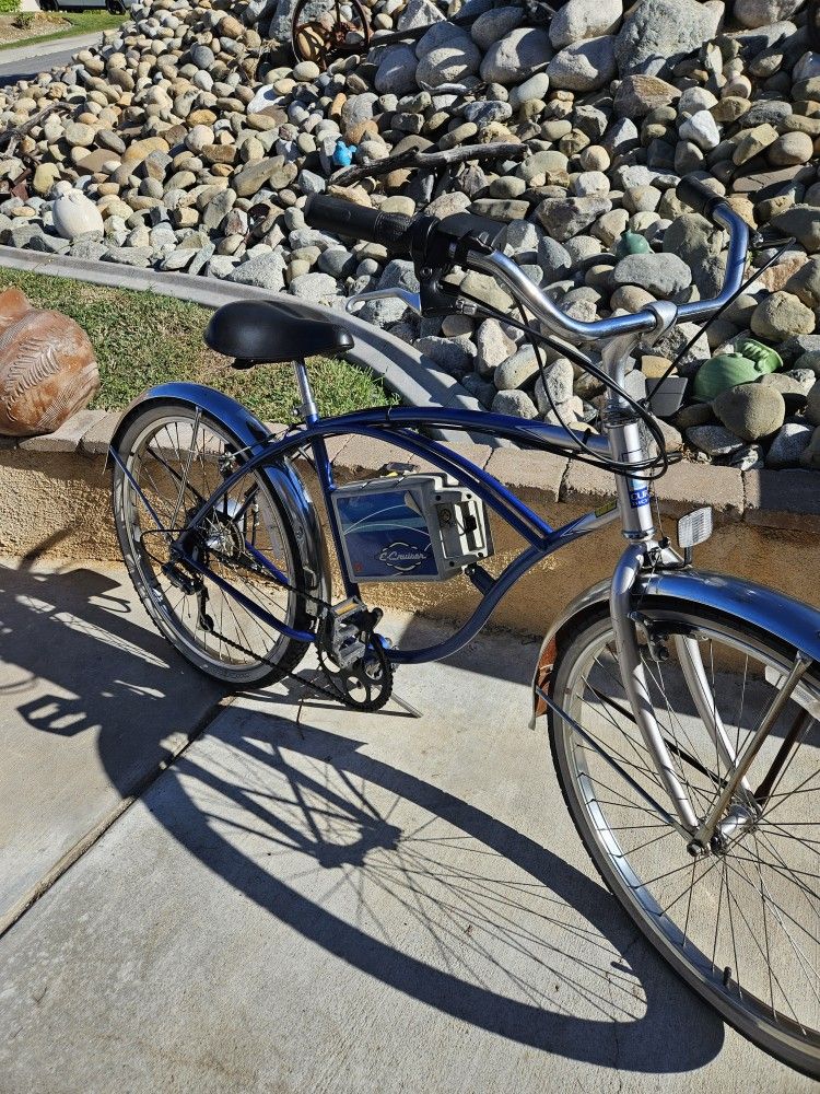 Old School E Cruiser Bike