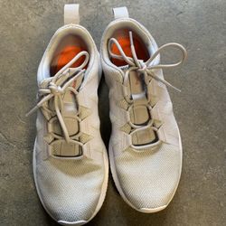 Grey Reebok Men’s Jogger Shoe Size 8.5