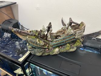 Fish tank decor
