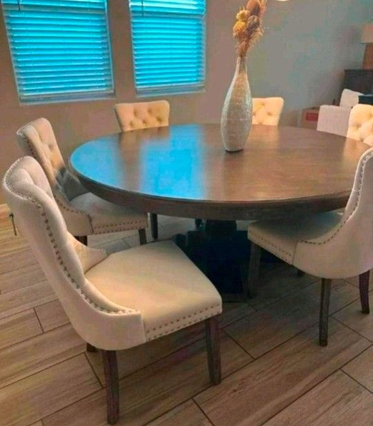 Dinning table and chairs