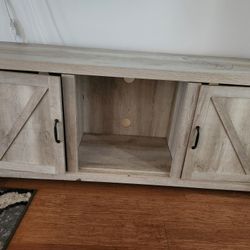 Tv Stand Or Storeage 