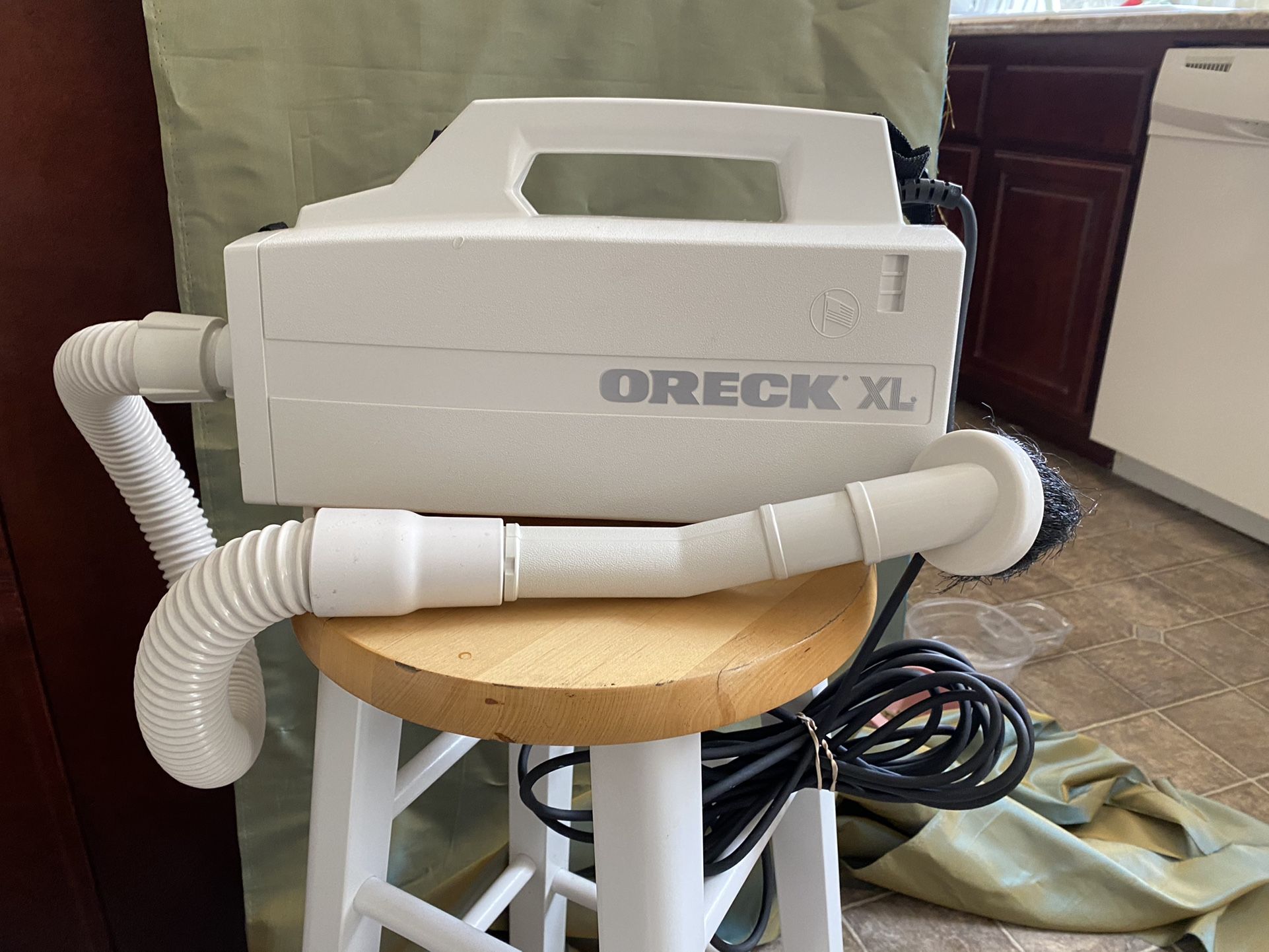 ORECK Canister Vacuum 