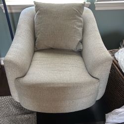 Beautiful Swivel Chair For Room Or Office
