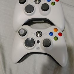 Xbox 360 Controllers x2